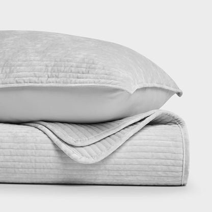 EVERGRACE Velvet Quilt Set Queen Size, Luxurious Soft Quilted Bedding Sets, Lightweight Velvet Comforter for All Season, Striped Channel Bedspread Coverlet with 2 Shams, Frost Gray