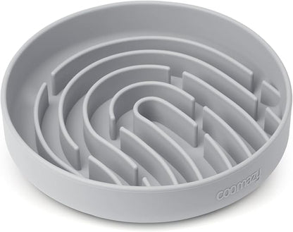 Coomazy Large Silicone Slow Feeder Dog Bowls, Interactive Puzzle Toy for Pets Food Training, Keeps Dogs Busy, Prevents Puppy Overeating (Smoke Gray, Large: 3.2Cup)