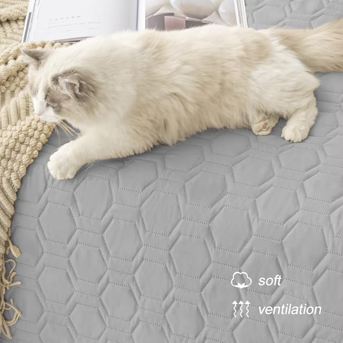 Tcksstex Waterproof and Non-Slip Dog Bed Cover and Pet Blanket Sofa Pet Bed Mat ，car Incontinence Mattress Protectors Furniture Couch Cover for Most Cats Dogs, Pets（40x50-Light Grey）