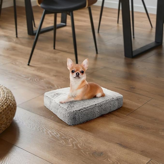 Bessie and Barnie Frosted Willow Extra Plush Shag Faux Fur Luxury Sicilian Rectangle Pet/Dog Bed (Multiple Sizes)
