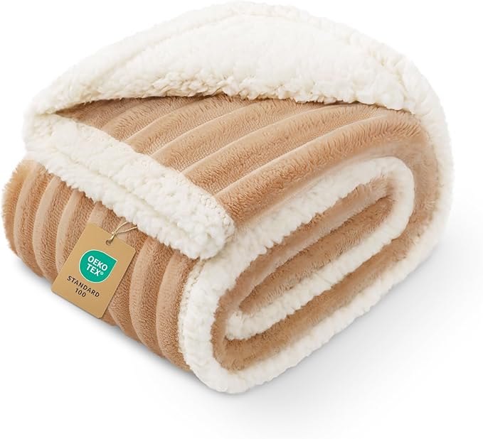 Luciphia Waterproof Dog Blanket for Small Puppy Ultra-Soft Calming Cut Pile Flannel Throw Durable & Warm Furniture Protection for Couch Car Pet Cat Blanket Machine Washable Warm Caramel,S(40''x28'')