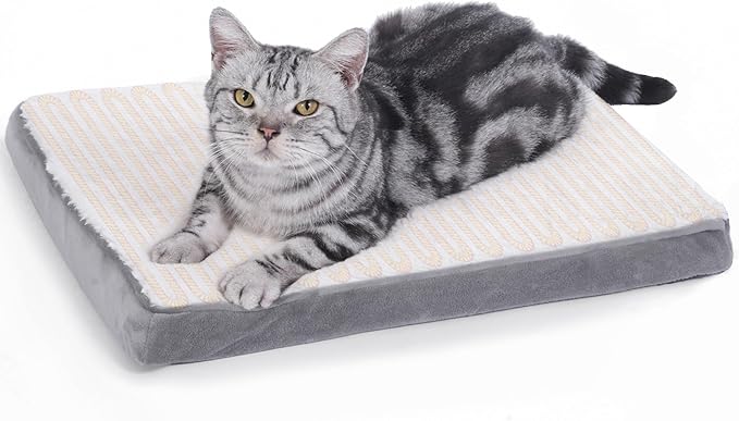 Self Warming Cat Bed Self Heating Cats Puppies Mat Pet Pad for Indoor Outdoor Pets with Non-Slip Bottom Washable (19.5 x 16 Inch)