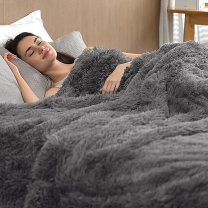 Pawque Faux Fur Blankets Queen Size Fluffy Soft, Sherpa Fleece Luxury Decorative Warm Cozy Blanket for Sofa Couch Bed, Breathable & Washable, Grey / 90x90 inches