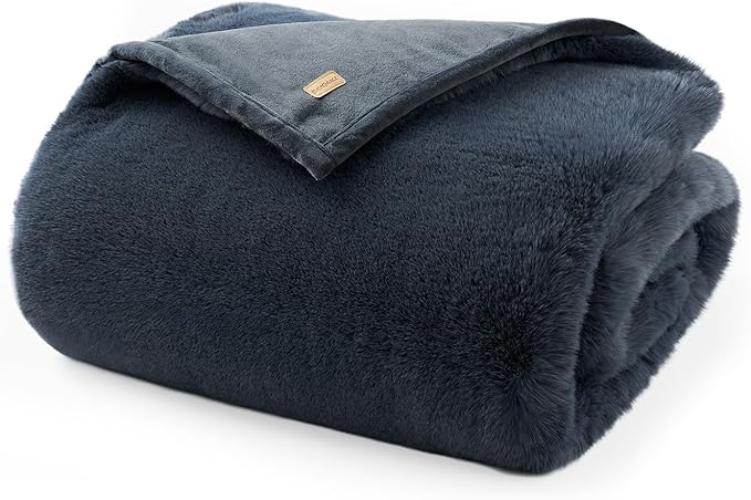 EVERGRACEHOME Luxury Soft Faux Chinchilla Fur Throw Blanket for Couch, Warm Thick Heavy Winter Throw Blanket 1220GSM for Bed, Fluffy Cozy Mink Blanket with Reversible Velvet, Stormy Blue Mink, 50"x60"