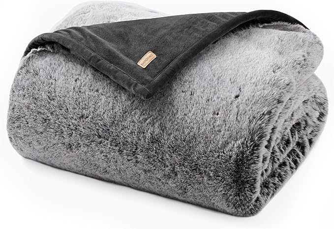 EVERGRACEHOME Luxury Soft Faux Chinchilla Fur Throw Blanket for Couch, Warm Thick Heavy Winter Throw Blanket 1220GSM for Bed, Fluffy Cozy Mink Blanket with Reversible Velvet, Onyx Mink, 50"x60"