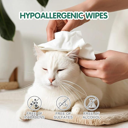 COCOYO Disposable Wet Wipes for Dogs & Cats I 300 Wipes for Cleaning and Deodorizing - Plant-Based, Hypoallergenic Pet Wipes for Puppies - Wipes for Paws, Butt, & Body - Fragrance Free