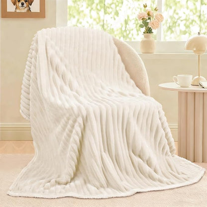Luciphia Waterproof Dog Blanket for Medium Large Dogs Ultra-Soft Calming Cut Pile Flannel Throw Durable & Warm Furniture Protection for Couch Car Pet Blanket Machine Washable Soft White,M(57''x40'')