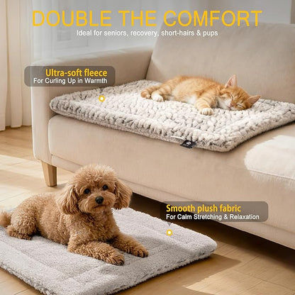 Self Heating Cat Pad Self Warming Cat Bed 22" x 17" Thermal Mat Extra Warm Pet Mat for Outdoor and Indoor Large Kittens Small Puppy Pets