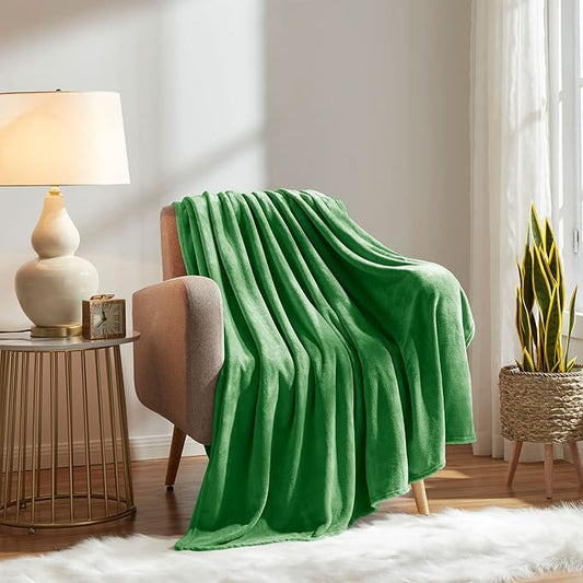 KMUSET Fleece Blanket Twin Size Emerald Lightweight Super Soft Cozy Luxury Bed Blanket Microfiber