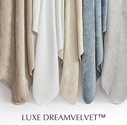 EverGrace Velvet Quilt Set Queen Size, Luxurious Soft Quilted Bedding Sets, Lightweight Velvet Comforter for All Season, Striped Channel Bedspread Coverlet with 2 Shams, Blue Linen