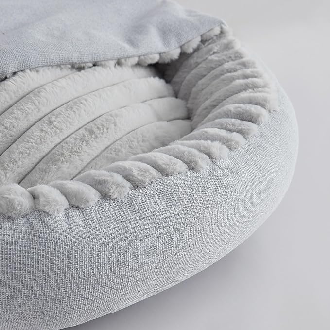 Riverbrook Home Everett Covered Round Cuddly Pet Bed, Gray, Small