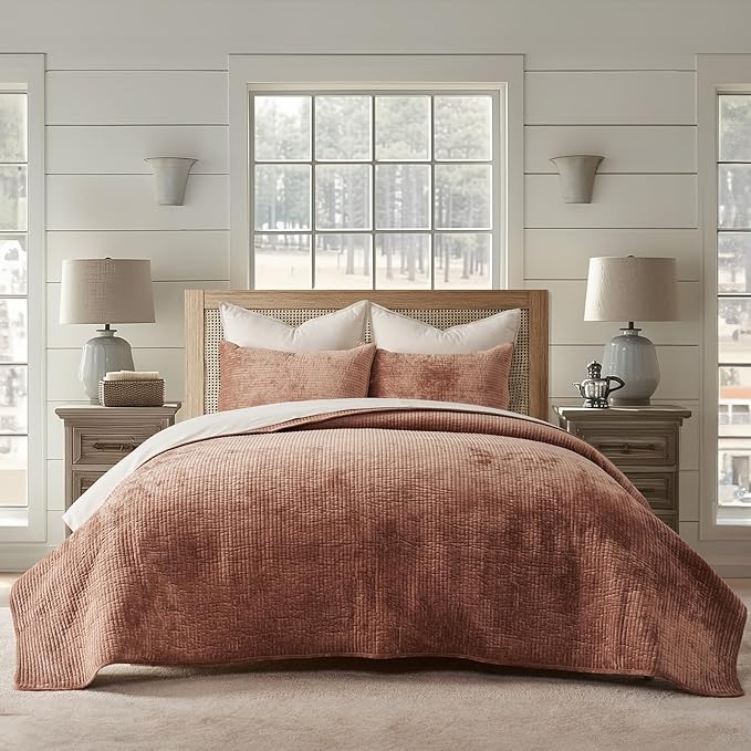EVERGRACE Velvet Quilt Set Queen Size, Luxurious Soft Quilted Bedding Sets, Lightweight Velvet Comforter for All Season, Striped Channel Bedspread Coverlet with 2 Shams, Terracotta Clay