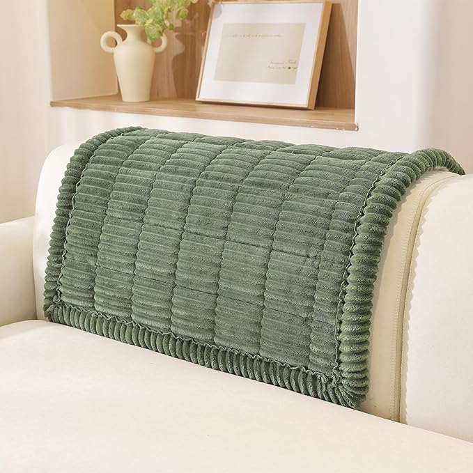 OstepDecor Washable Couch Cover for Dogs, Thick Pet Friendly Sofa Covers, Soft Couch Protector, Paw Cart Sofa Slipcovers, Cushion Protector for Leather, Sectional, Loveseat (35.4" x 35.4", Green)