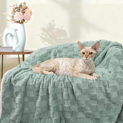 Luciphia Waterproof Dog Blanket, Leakproof Large Pet Blanket for Couch Sofa Bed Furniture Cover Protector, Washable Soft Sherpa Fleece with 3D Jacquard, Cozy Calming Reversible, Green White, 85"x57"