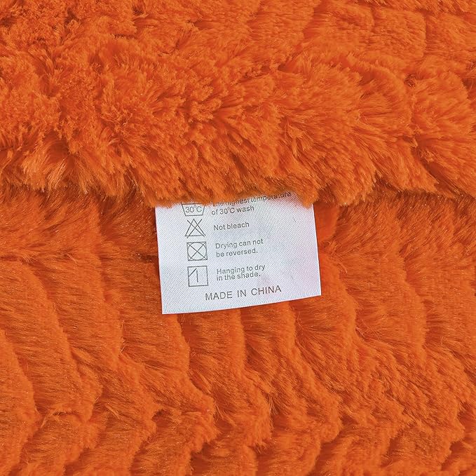 YUSOKI Luxury Faux Fur Blanket for Queen Size Bed 2 Layers,7.3lb,All Ages,Home Decoration Without Pillows (Burnt Orange,90"x90")