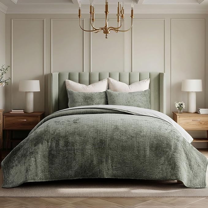 EverGrace Velvet Quilt Set Queen Size, Luxurious Soft Quilted Bedding Sets, Lightweight Velvet Comforter for All Season, Striped Channel Bedspread Coverlet with 2 Shams, Dried Thyme Green