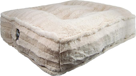 Bessie and Barnie Frosted Willow Extra Plush Shag Faux Fur Luxury Sicilian Rectangle Pet/Dog Bed (Multiple Sizes)