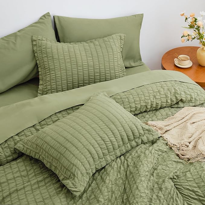 Love's cabin Seersucker Sage Green Queen Comforter Set, 7-Piece All Season Lightweight Bed in a Bag Bedding Set with Comforter, Flat Sheet, Fitted Sheet, Pillowcases and Shams | Soft, Breathable, Lightweight