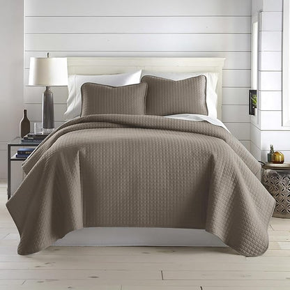 Southshore Fine Living, Inc. Quilts Full Size, Queen Size Quilt Bedding Set, Pet Hair Resistant Bedding Coverlet Queen Size, Full Size Bedspread w/ 2 Pillow Shams, Quilted Comforter, Dark Taupe Quilts
