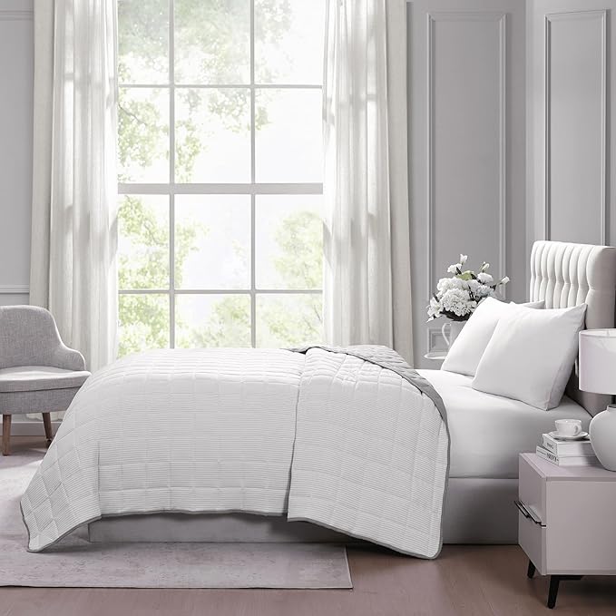 Casa Platino Pre-Washed Quilted Reversible Down Alternative Blanket - Lightweight, Soft, Silver Ticking Stripe King Size
