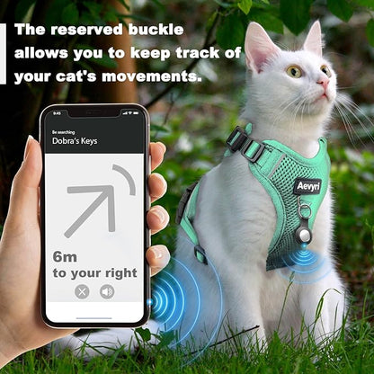 Cat Harness and Leash for Walking, The Upgrade Can be Adjusted in Four Directions and Breathable Cat Harness for Anti Escape that can be Fitted and Positioned, Reflective Strips Harness, Green, S