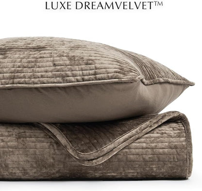 EVERGRACE Velvet Quilt Set King Size, Luxurious Soft Quilted Bedding Sets, Lightweight Velvet Comforter for All Season, Striped Channel Bedspread Coverlet with 2 Shams, Natural Tan