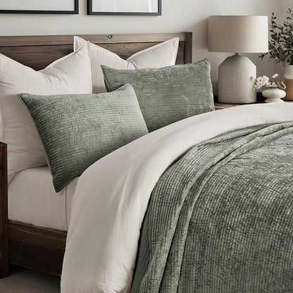 EverGrace Velvet Quilt Set Queen Size, Luxurious Soft Quilted Bedding Sets, Lightweight Velvet Comforter for All Season, Striped Channel Bedspread Coverlet with 2 Shams, Dried Thyme Green