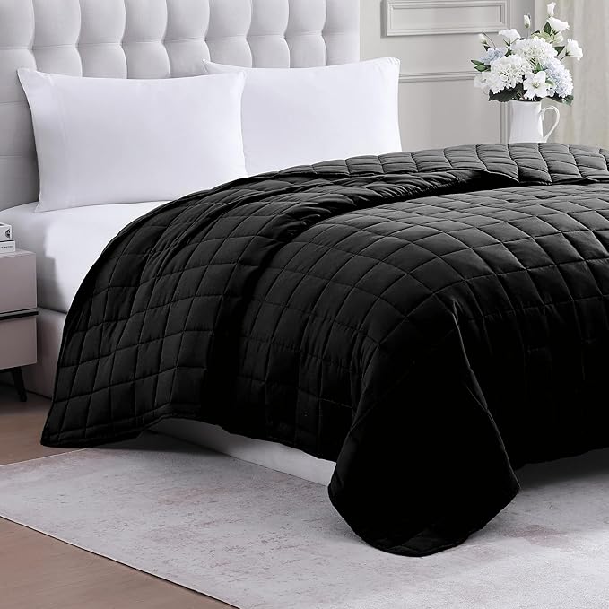 Casa Platino Black Blanket Twin Size - Pre-Washed Ultra Soft Quilted Blanket - Lightweight Twin Size Blanket - All Season Twin Blanket - Premium Microfiber Down Alternative Blanket Twin Size