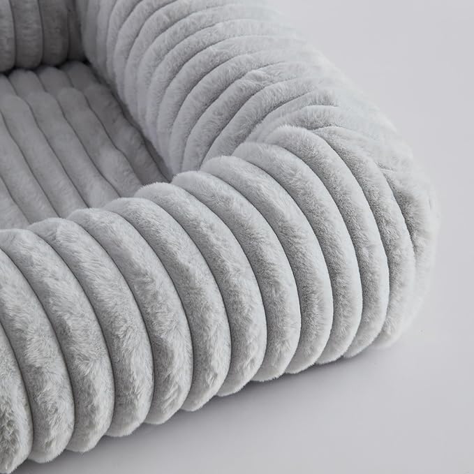 Riverbrook Home Everett Long Sofa-Style Pet Bed, Gray, Medium