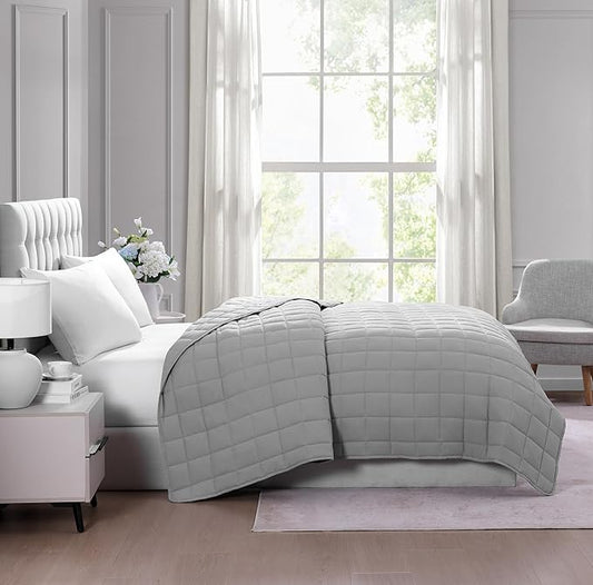 Casa Platino Quilted Blanket Twin XL Size - Pre Washed - Soft & Lightweight Bed Blanke - All Season Down Alternative Blankets - Silver