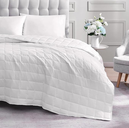 Casa Platino Blanket Twin XL - Pre Washed Quilted Blanket - Soft & Lightweight Bed Blanket - All Season Premium Down Alternative Blankets - White