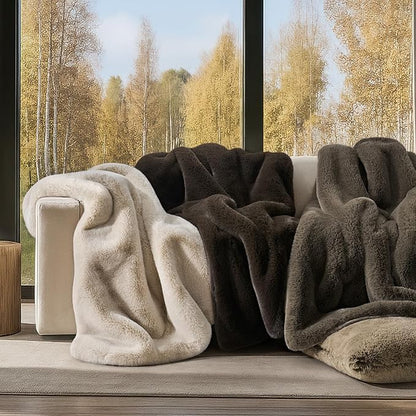 EVERGRACEHOME Luxury Soft Faux Chinchilla Fur Throw Blanket for Couch, Warm Thick Heavy Winter Throw Blanket 1220GSM for Bed, Fluffy Cozy Mink Blanket with Reversible Velvet, Smoky Sable, 60"x80"