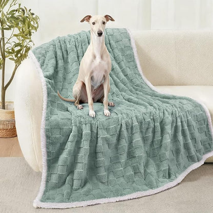 Luciphia Waterproof Dog Blanket, Leakproof Large Pet Blanket for Couch Sofa Bed Furniture Cover Protector, Washable Soft Sherpa Fleece with 3D Jacquard, Cozy Calming Reversible, Green White, 65"x57"
