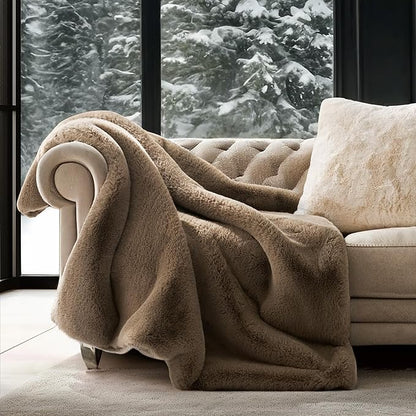 EVERGRACEHOME Luxury Soft Faux Chinchilla Fur Throw Blanket for Couch, Warm Thick Heavy Winter Throw Blanket 1220GSM for Bed, Fluffy Cozy Mink Blanket with Reversible Velvet, Tawny Mink, 60"x80"