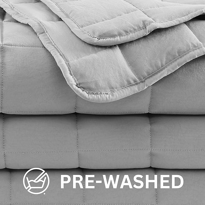 Casa Platino Blanket Twin Size - Pre-Washed Quilted Blanket - Premium Microfiber Down Alternative Bedding Twin Size - Silver