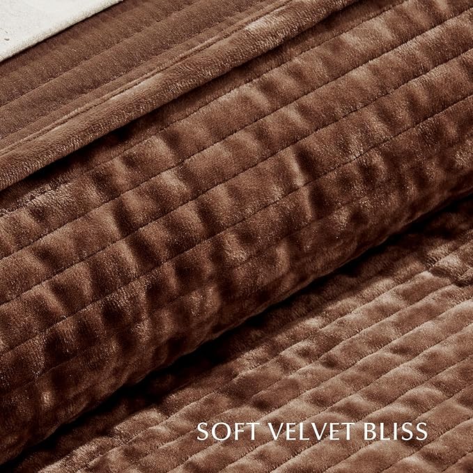 EVERGRACE Velvet Quilt Set King Size, Luxurious Soft Quilted Bedding Sets, Lightweight Velvet Comforter for All Season, Striped Channel Bedspread Coverlet with 2 Shams, Rust Brown