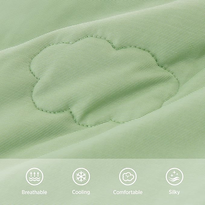 LE SURE Premium Cooling Blankets for Extra Large Dogs - Washable Dog Cooling Throw Blanket with Q-MAX>0.4，Durable Self Cooling Pet Mat for Cat, Cooling Summer Blanket for Hot Weather, Green, 50x60