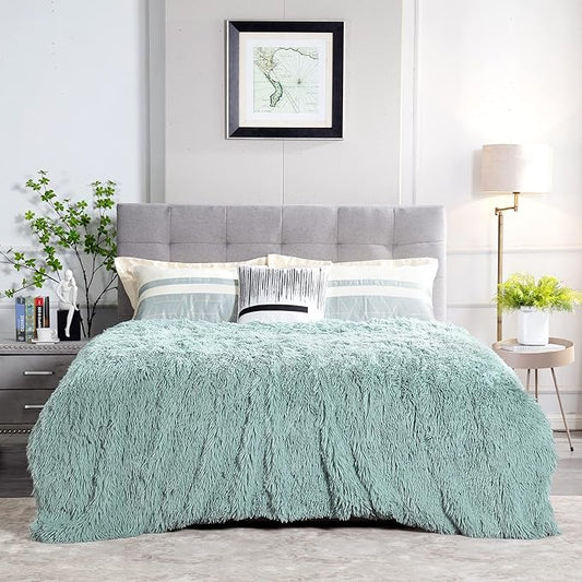 JONIYEAR Extra Large Decorative Fluffy Faux Fur Blanket Full Size 71" x 80",Soft Luxury Lightweight Furry Blankets,Accent Cozy Shaggy Plush Fuzzy Blankets for Bed Couch,Thick Warm Winter Blanket, Aqua