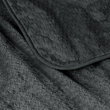 Catalonia Waterproof Pet Blanket for Sofa, Bed & Couch - Reversible Leakproof Fleece Furniture Protector Cover - Liquid Pee Proof Dog Cat Blanket for Small Medium Large Pets, Grey, 40" x 30"