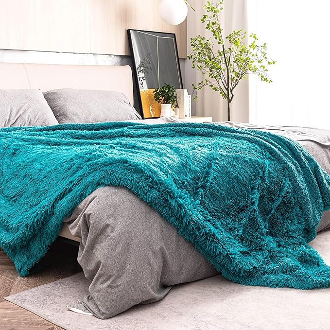 Pawque Sherpa Fleece Blanket Twin Size Teal Green - Faux Fur Fluffy Warm Plush Blankets for Bed, Cozy Thick Lightweight Reversible Decor for Winter Sofa Couch, 60x80 inches
