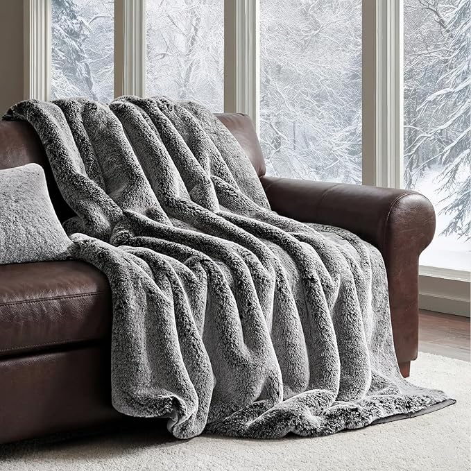 EVERGRACEHOME Luxury Soft Faux Chinchilla Fur Throw Blanket for Couch, Warm Thick Heavy Winter Throw Blanket 1220GSM for Bed, Fluffy Cozy Mink Blanket with Reversible Velvet, Onyx Mink, 60"x80"