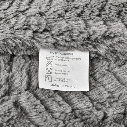 YUSOKI Luxury Faux Fur Blanket for Queen Size Bed 2 Layers,7.3lb,All Ages,Home Decoration Without Pillows (Grey,90"x90")