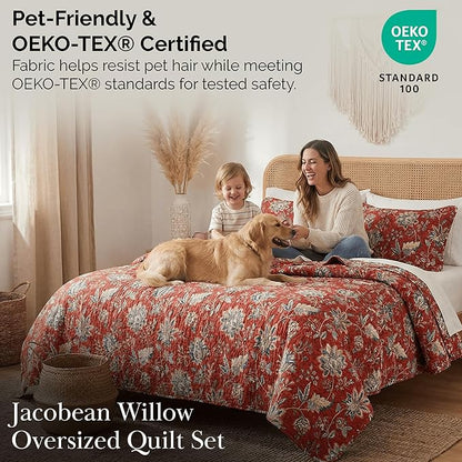 Southshore Fine Living, Inc. Oversized Full/Queen Quilt Bedding Set, Jacobean Willow Floral Quilt Set Queen or Full Size with 2 Matching Pillow Shams, Lightweight Bedspread, Soft and Cozy, Red