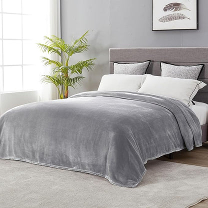 DREAMNINE Extra Large Soft Comfy Fluffy Fleece Bed Blanket Queen Size 90" x 90", Luxury Decorative Fuzzy Blanket for Women Girl, Big Cozy Gray Shaggy Warm Flannel Blankets for Winter Autumn Pets, Grey