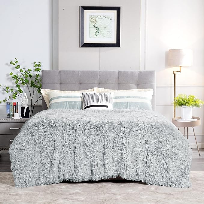 JONIYEAR Extra Large Decorative Fluffy Faux Fur Blanket Queen Size 80" x 90", Soft Luxury Lightweight Furry Blanket, Solid Cozy Shaggy Plush Thick Warm Fuzzy Blankets for Winter Bed Couch, Grey