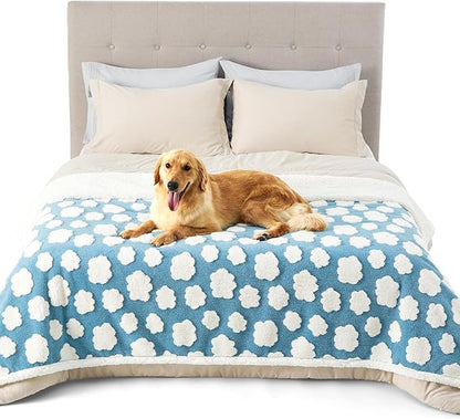 LE SURE Waterproof Dog Blanket for Large Dogs - Washable Double Sided Dog Blankets with Warm Jacquard Shag and Soft Sherpa Fleece, Pet Cat Blanket for Bed Protection, 3D Textured Cloud, Blue