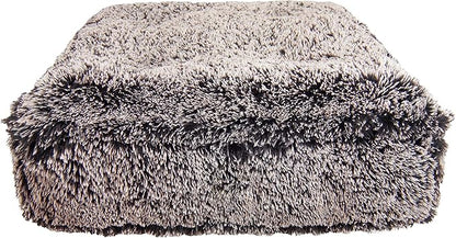 Bessie and Barnie Frosted Willow Extra Plush Shag Faux Fur Luxury Sicilian Rectangle Pet/Dog Bed (Multiple Sizes)
